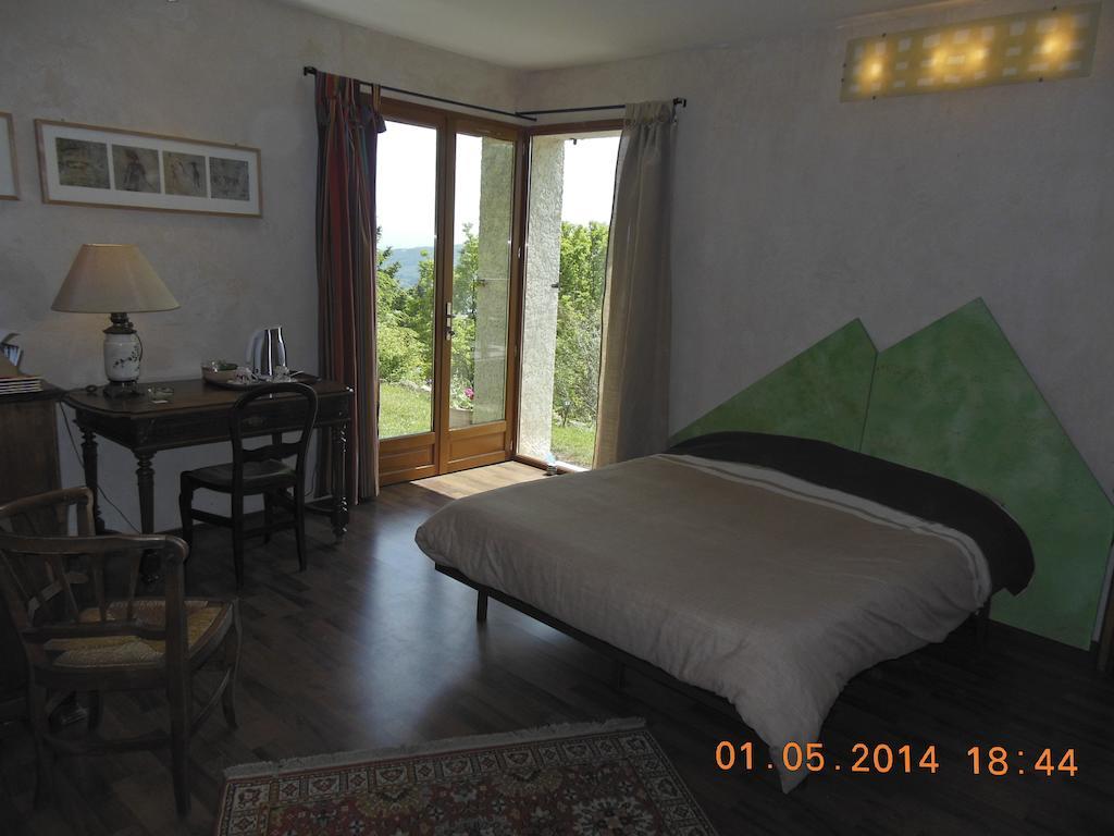 Chambre D'Hotes La Bichette Chassagny Rum bild